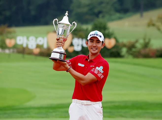 이수민이 6일 여주 페럼클럽에서 열린 KPGA 투어 현대해상 최경주 인비테이셔널에서 최종 우승을 차지했다. 사진 | KPGA