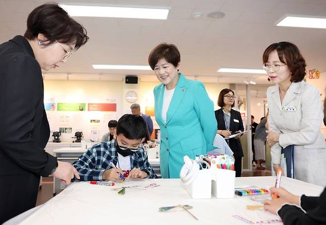 [대구=뉴시스] 대구시교육청은 대구세계시민교육센터에서 '2024 세계문화축제 어울림 한마당'을 개최했다. (사진 = 대구시교육청 제공) 2024.10.06. photo@newsis.com *재판매 및 DB 금지