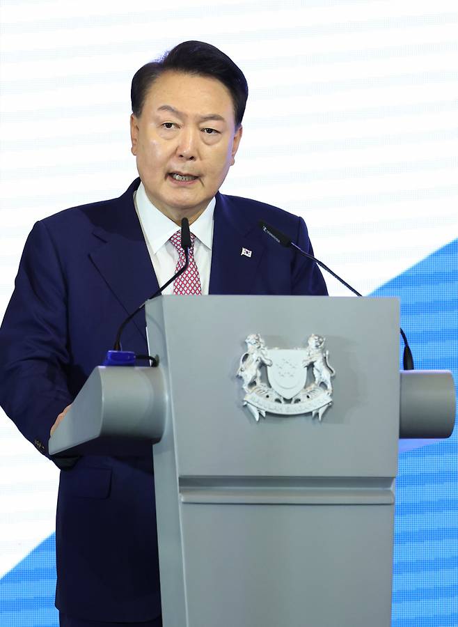 President Yoon Suk Yeol speaks during the 47th Singapore Lecture held at Orchard Hotel Singapore on Wednesday. (Yonhap)