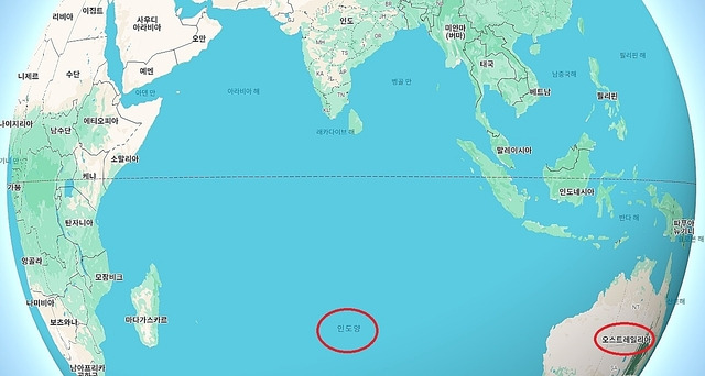 호주가 매년 더워지고 건조해지는 이유 가운데 ‘인도양 쌍극화 현상’이 있다. 인도양의 동쪽과 서쪽 부분의 해수면 온도 격차가 극심해지는 현상이다. 쌍극화 현상이 심화하면 인도양 서부 일대의 해수면 온도는 올라가고 동부는 내려가는 불균형이 나타나면서 서부인 호주에는 폭염과 가뭄, 화재가 나타나고, 아프리카 동부 국가에는 홍수가 발생한다. 구글 지도 캡쳐