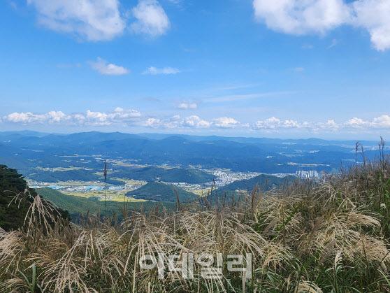 울산 울주군 간월재에서 봐라본 동해 바다. (사진=박진환 기자)