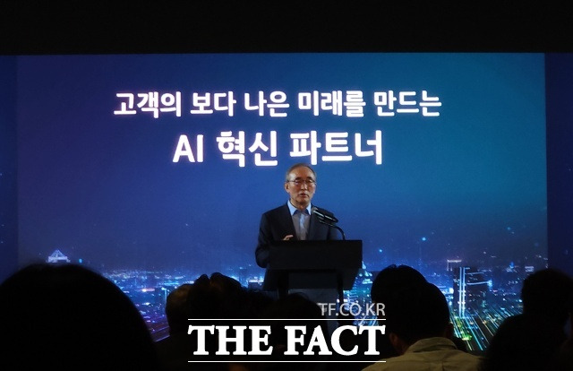 김영섭 KT 대표가 10일 노보텔 앰버서더 서울 동대문에서 열린 기자간담회에서 발언하고 있다. /서다빈