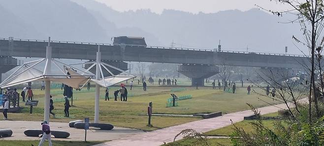 시범 운영 중인 풍서천 파크골프장 [천안시 제공. 재판매 및 DB 금지]