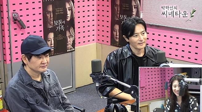 ‘보통의 가족’ 허진호 감독 “김희애, 고소영과 지인‥장동건과 부부 설정 의식”(씨네타운)