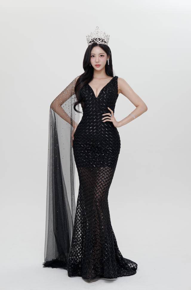 최정은이 미스코리아 선발대회 본선 진출자들이 직접 뽑은 우정상 수상자로 선정됐다. 글로벌이앤비 제공