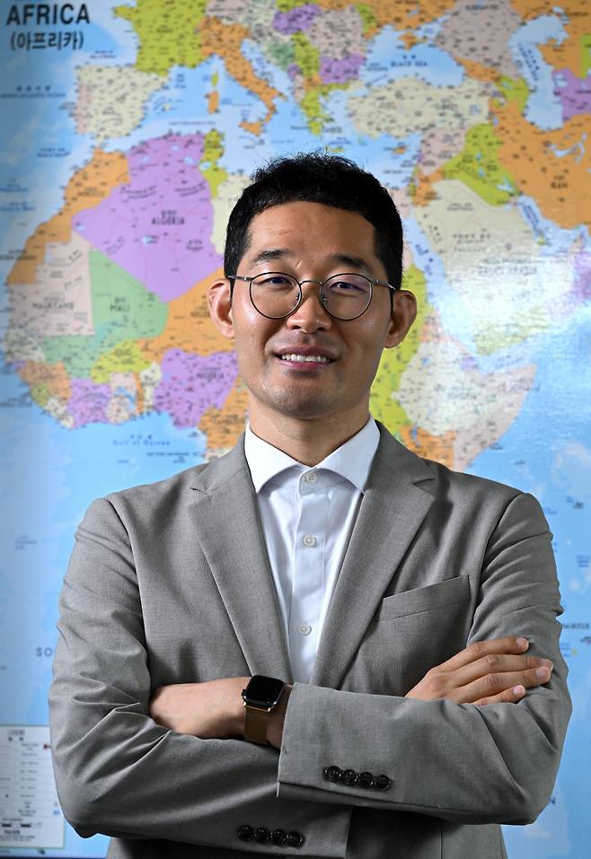 Steven Heo, founder of Africa Insight, poses for a photograph at his office in Seoul. (Im Se-joon/The Korea Herald)