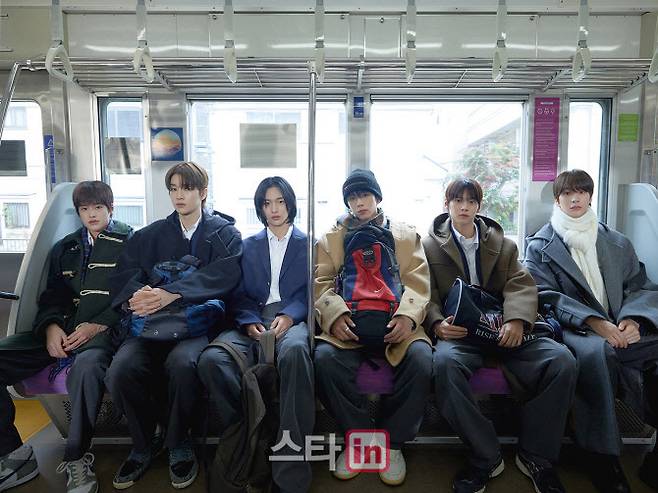 라이즈. 왼쪽부터 소희, 성찬, 원빈, 쇼타로, 은석, 앤톤(사진=SM)