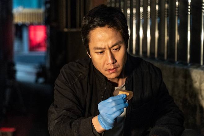 ‘더러운 돈에 손대지 마라’ 스틸 (사진=에이스메이커무비웍스 제공)