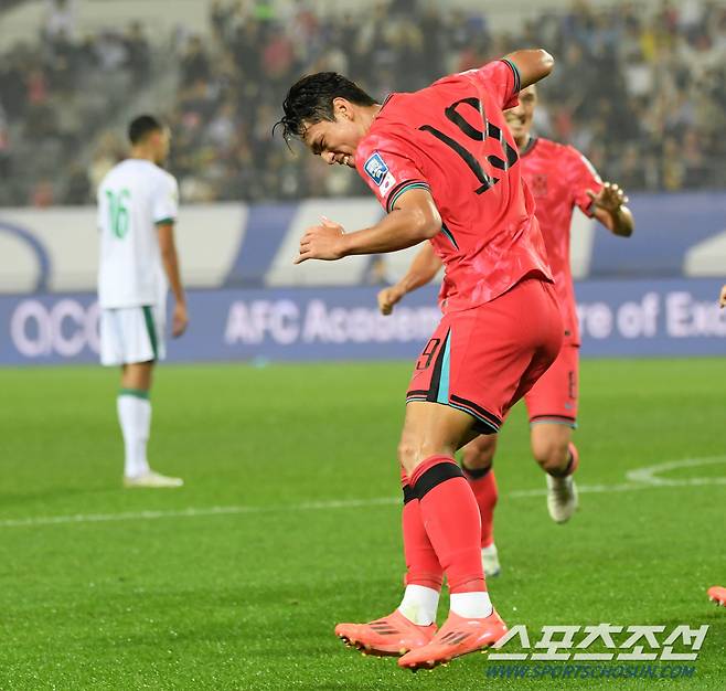 2026 FIFA 북중미월드컵 아시아 지역 3차 예선 B조 4차전 대한민국과 이라크의 경기가 용인미르스타디움에서 열렸다. 오세훈이 선취골을 넣은 뒤 환호하고 있다. 용인=박재만 기자 pjm@sportschosun.com/2024.03.21/