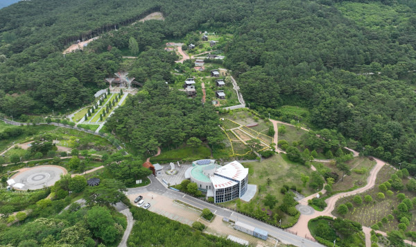 지방정원 - 지리산정원 전경. 전남도 제공