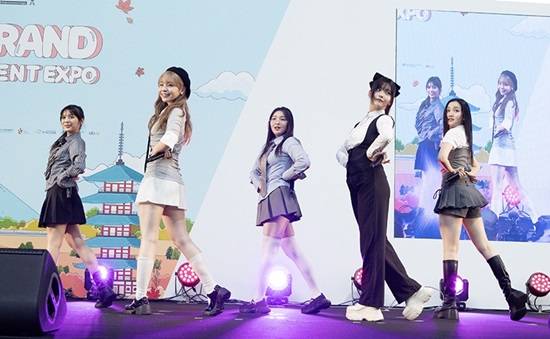 버스터즈, '2024 도쿄 한류박람회' 비하인드 컷 공개