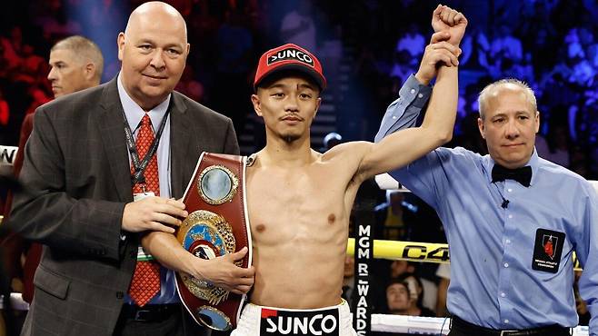 Junto Nakatani wins by KO in the WBO World Super Flyweight title match..jpg 일본 복싱 괴물을 뒤쫓는 복싱 신예 ㄷㄷ