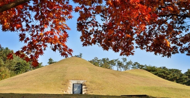 공주 무령왕릉과 왕릉원. 공주시 제공