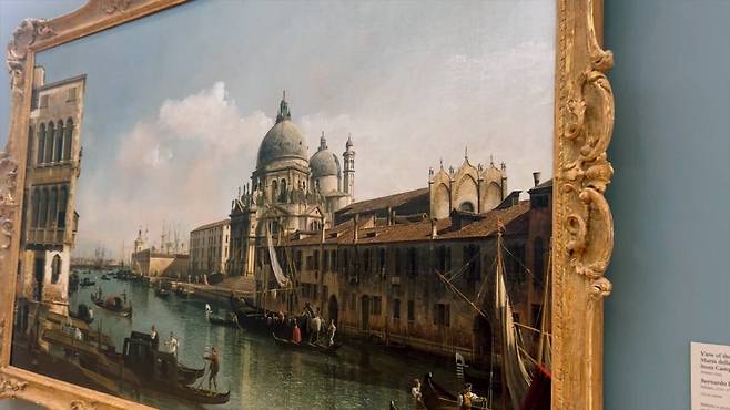 1 (11).jpg 고미술품을 감상하는 김종국의 시선