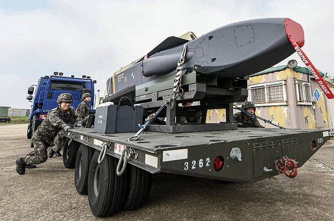 [대구=뉴시스] 공군 제11전투비행단은 적 도발에 대비한 24-2차 전투태세훈련을 마무리했다. (사진=공군 제11전투비행단 제공) 2024.10.18. photo@newsis.com *재판매 및 DB 금지