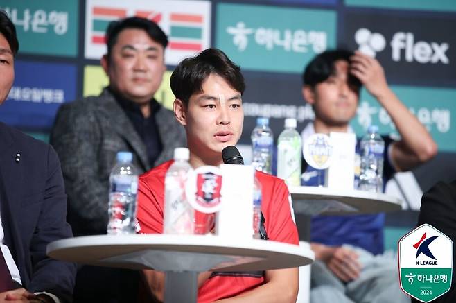 ▲ 부천FC 1995가 주장 한지호와 1년 재계약을 맺고 동행을 이어간다. ⓒ한국프로축구연맹