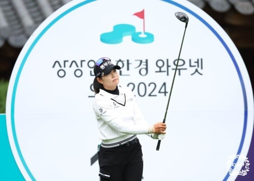 1타 차 선두로 최종라운드를 맞게 된 장수연. [사진=KLPGA]