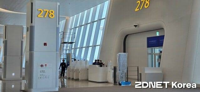 인천공항 제2여객터미널 확장공사에서 새단장한 탑승구.