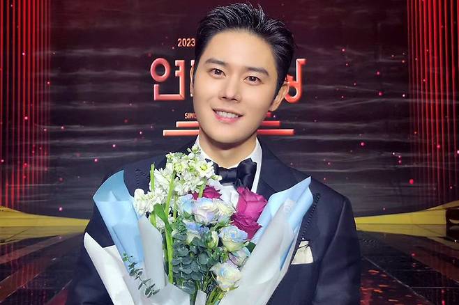 김동준