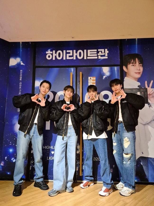 사진=어라운드어스 제공