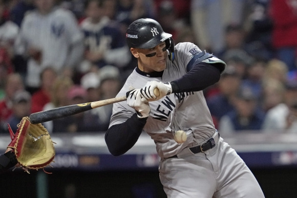 Weekly Global Sports Photo Gallery - New York Yankees‘ Aaron Judge is hit by a pitch thrown by Cleveland Guardians starting pitcher Tanner Bibee during the first inning in Game 5 of the baseball AL Championship Series Saturday, Oct. 19, 2024, in Cleveland. (AP Photo/Godofredo A. Vásquez)    <Copyright (c) Yonhap News Agency prohibits its content from being redistributed or reprinted without consent, and forbids the content from being learned and used by artificial intelligence systems.>