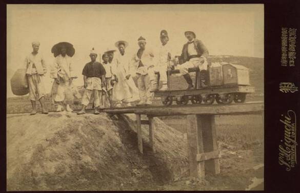 국철 1호선 건설 현장이 담긴 사진. 허종식 의원실 제공