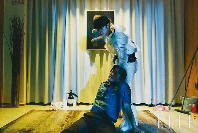 프란시스코 고야의 그림 속 악마의 표정과 연쇄 살인마의 표정을 교차한 연출로 현장에서 뜨거운 박수를 받았던 〈아티스트〉.