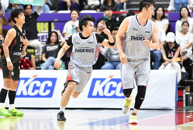 현대모비스가 연장 접전 끝에 KT를 제압했다.(KBL 제공)