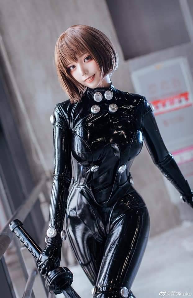 고퀄 간츠 코스프레