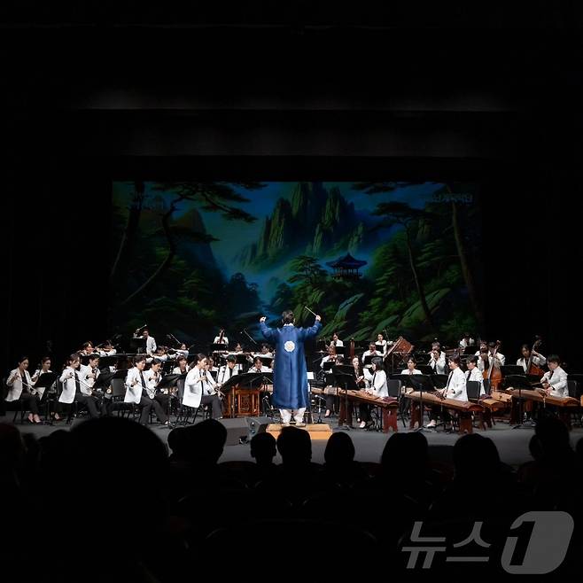 영동 군립 난계국악단  '2024 대한민국 국악관현악축제' 공연 장면(영동군 제공) /뉴스1