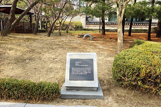 서울 북촌에 있는 홍영식 집터. 이곳의 터 기운으로 홍영식 가문이 풍비박산하는 곡절을 겪은 것으로 해석된다. [안영배 제공]