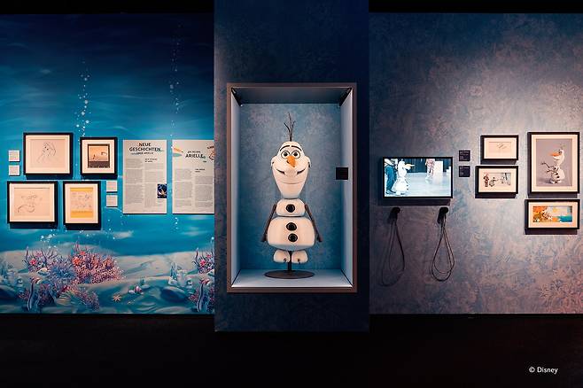 Installation view of “Disney100: The Exhibition.″ Here shows an Olaf puppet that was used at the Disneyland Resort in California. [EXHIBITION HUB ASIA]