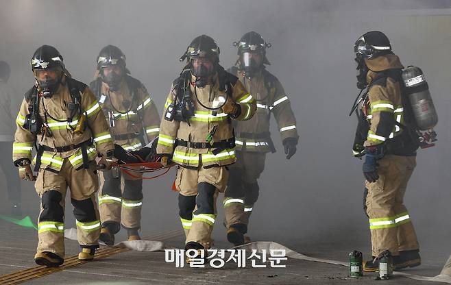 30일 서울 중구 동대문디자인플라자에서 2024 서울시 재난대응 안전한국훈련이 열리고 있다. 2024.10.30.[이충우기자]