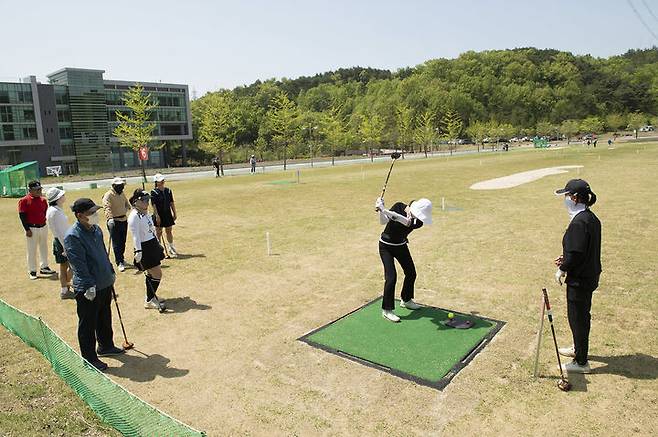 영진파크골프경영과 실외 실습 *재판매 및 DB 금지