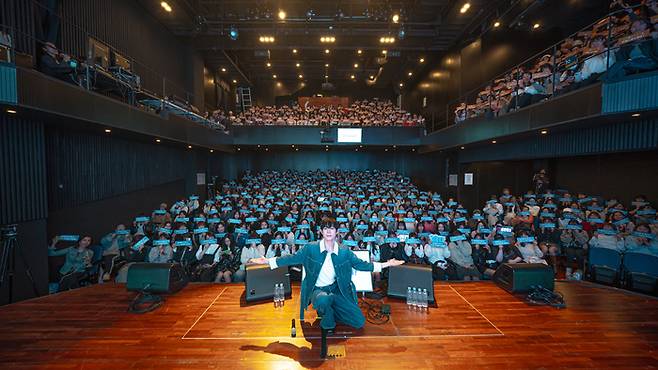 지난 26일 서울 서초구 흰물결아트센터에서 열린 배우 김영대의 팬미팅 한 장면. 사진 아우터유니버스, 빅크