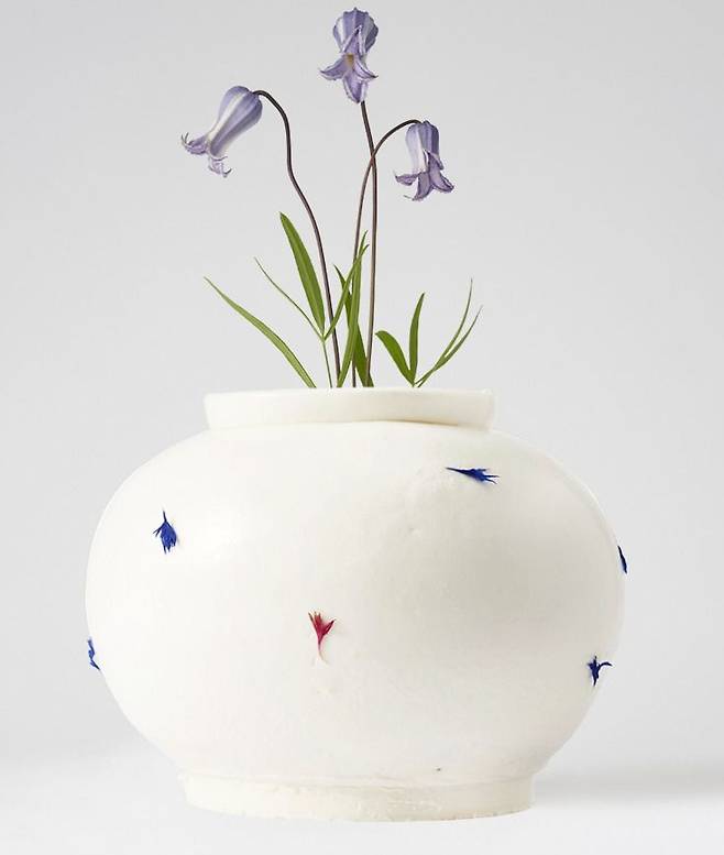 인스타그램 @unahausofficial