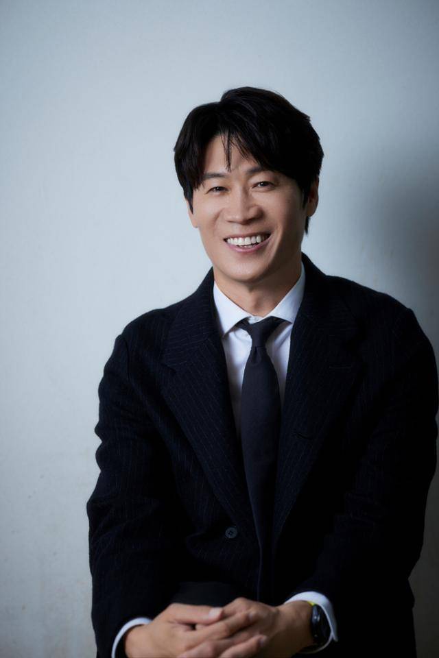 진선규가 '아마존 활명수'를 위해 했던 노력을 떠올렸다. 바른손이앤에이 제공