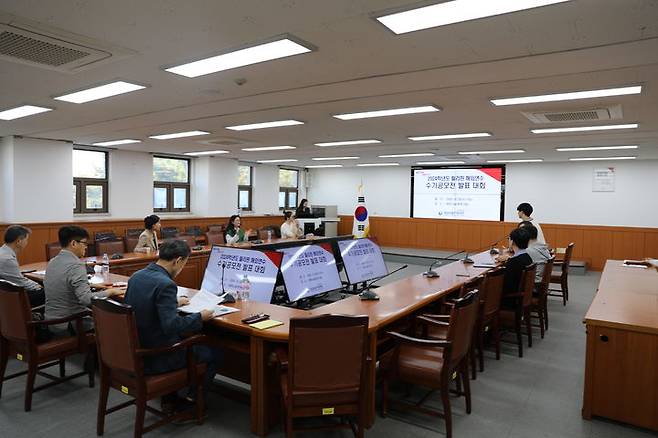 [거창=뉴시스]  도립거창대학 하계방학 필리핀 해외연수 수기 공모전 *재판매 및 DB 금지 *재판매 및 DB 금지