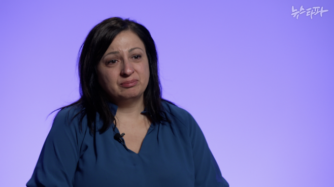 지난 25일 뉴스타파와 인터뷰하고 있는 '이태원 참사' 희생자 그레이스 라쉐드 씨의 어머니 조안 라쉐드 씨.&nbsp;