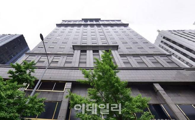 SM그룹 강남 사옥 전경.