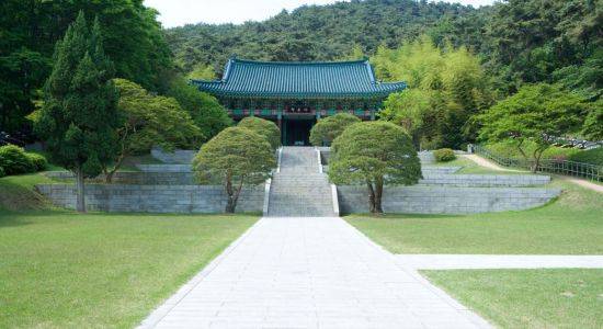 현충사는 충무공 이순신 장군의 얼을 기리는 사당이다. [사진제공=아산시청]