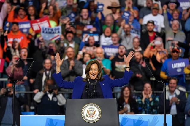 미국 민주당 대선 후보인 카멀라 해리스 부통령이 31일(현지시간) 네바다주 리노에서 선거 유세를 하고 있다. AFP연합뉴스