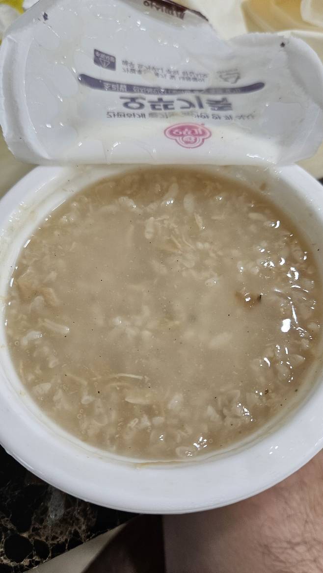 20241102_093913.jpg (후기)하림 삼계탕면 먹어봄