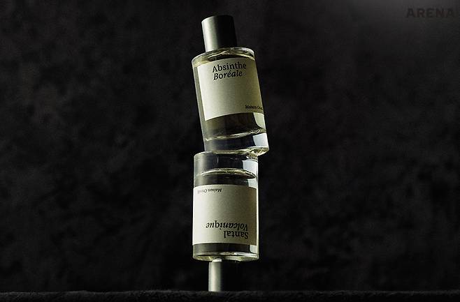 (위부터) 압생트 보레알·상탈 볼캐니크 각각 100mL 28만원 모두 메종 크리벨 리 by 라뜰리에 데 퍼퓸 제품.