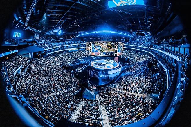 XZ1egSg8PxaxEGNdQtmaD5Jh12028jBxmLGG8xXwd9uZdex6O6x7vmtgknw3mFcp0ehDivlWKyscGTIQAJuqqQ.webp.ren.jpg e스포츠가 기존 스포츠와 동급이 될 수 없는 이유.jpg