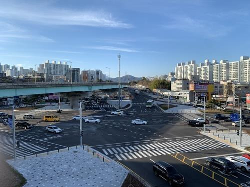 울산 신복로터리에서 전환된 신복교차로 전경 [울산시 제공. 재판매 및 DB 금지]