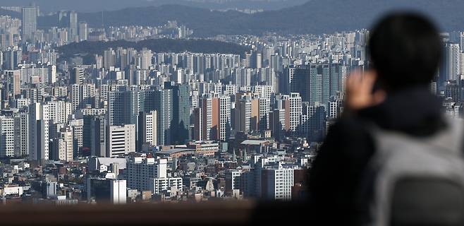 서울 중구 남산에서 바라본 아파트./뉴시스