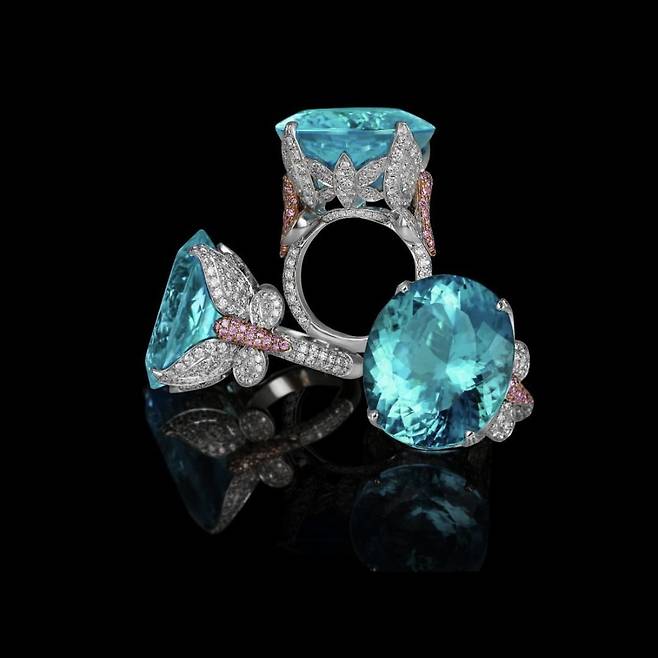 브랜드 공식 홈페이지