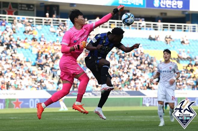 광주FC 골키퍼 김경민. 사진=프로축구연맹