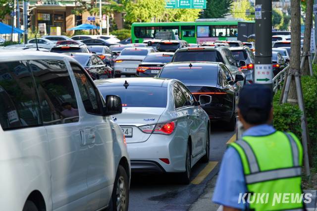 서울 금천구 가산동 도로. 쿠키뉴스 자료사진